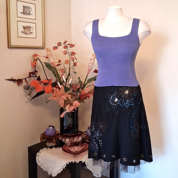 NWT Simon Chang Elegant Black Floral Embroidered Fall Winter Lined Ruffle Skirt - Picture 13 of 13
